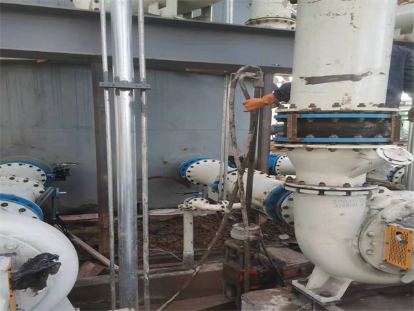 达尔罕茂明安联合设备基础沉降下沉注浆加固增加荷载