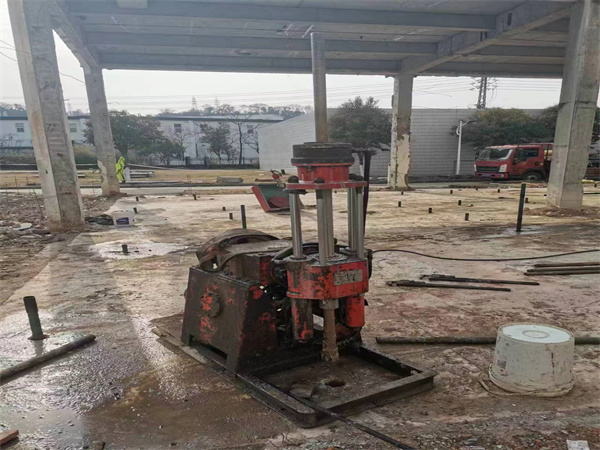 达尔罕茂明安联合袖阀管小导管注浆加固施工工艺